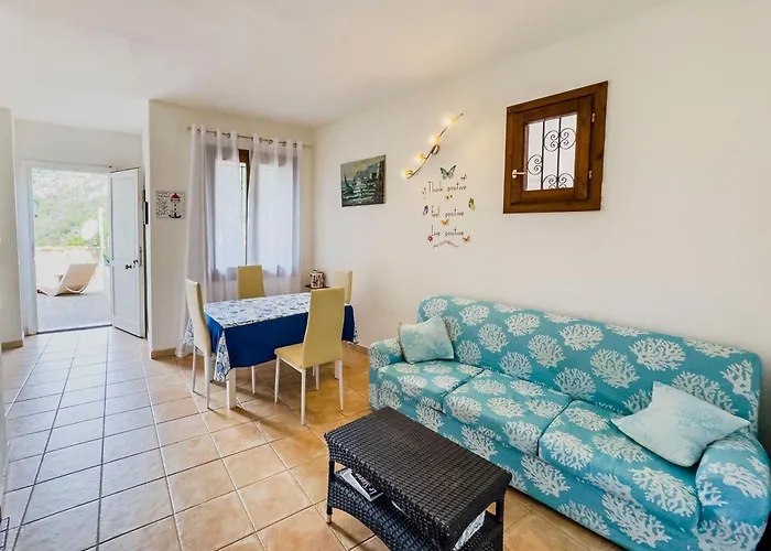 Familyhouse Pevero Hill *